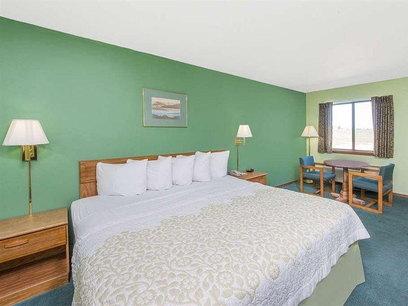 Days Inn By Wyndham Mountain Grove מראה חיצוני תמונה