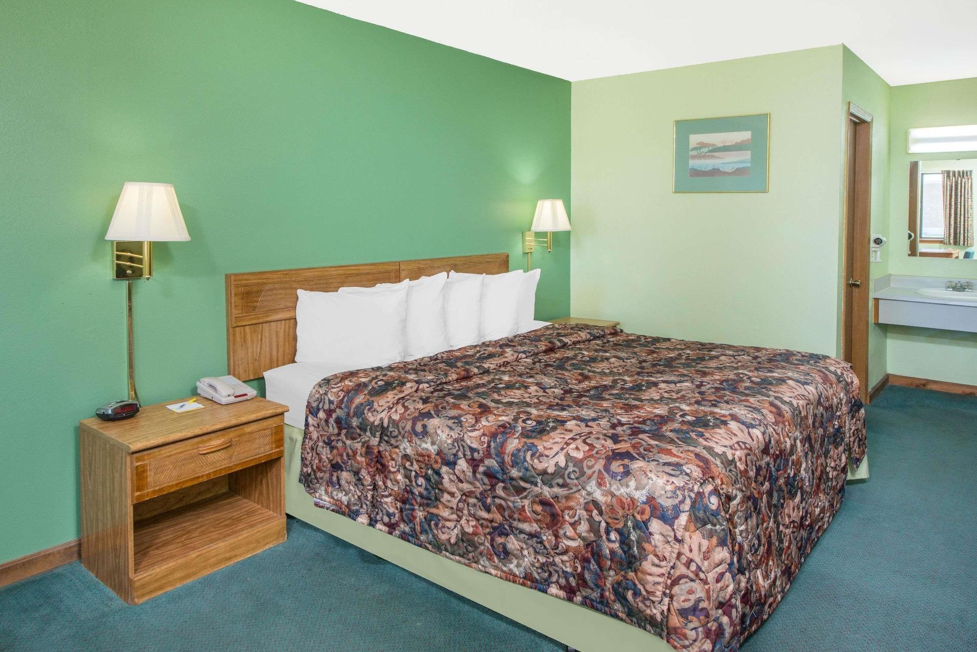 Days Inn By Wyndham Mountain Grove מראה חיצוני תמונה