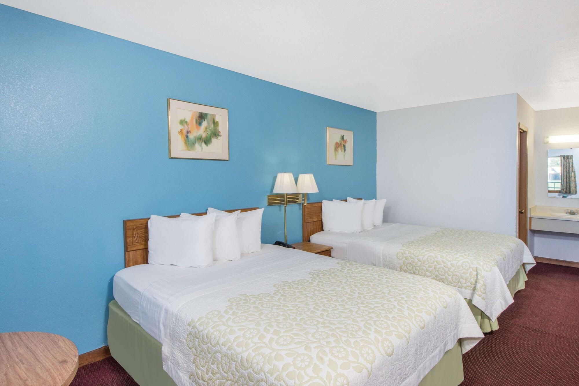 Days Inn By Wyndham Mountain Grove מראה חיצוני תמונה